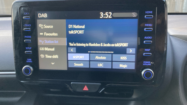 Toyota Yaris 1.5 Hybrid Design 5dr CVT Hybrid Hatchback